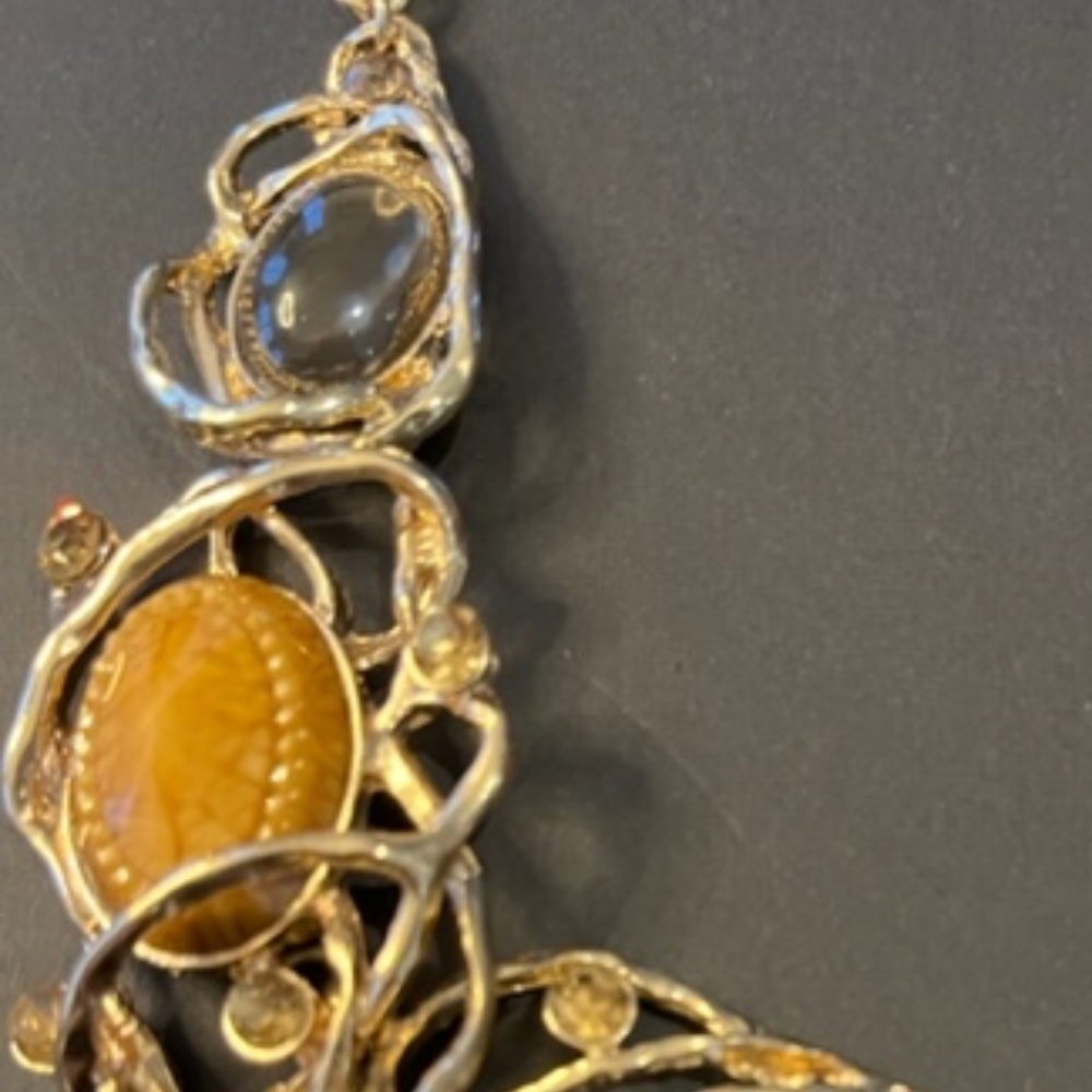 Stone Necklace - Picture 6 of 8